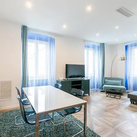 Botique • Center Wifi Apartamento Trieste